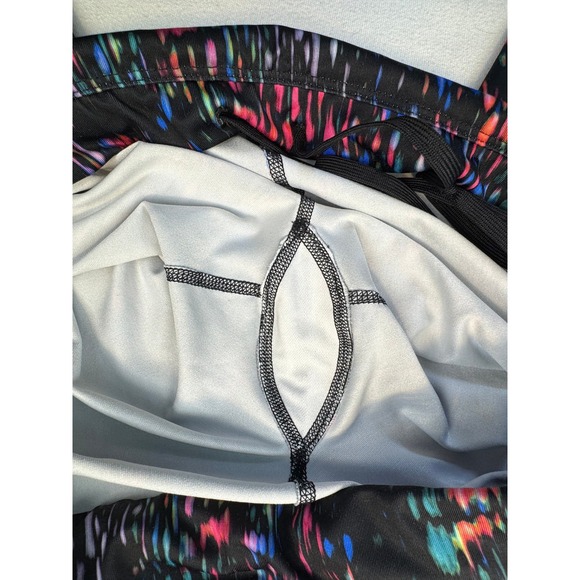 Danskin Now Capri Leggings Women L Black Multi Color Fitted Yoga Pants - Picture 8 of 11